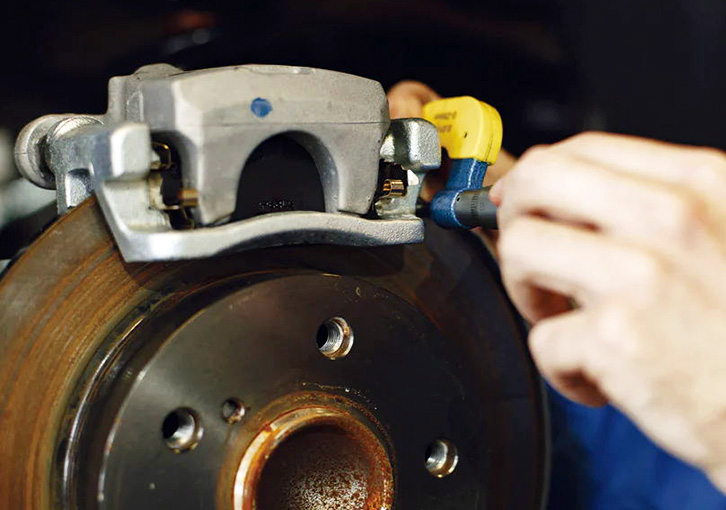 How To Compress The Caliper? Wuyi Baisheng Tools Co., Ltd.